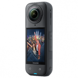 Insta360 X5 Starter Bundle